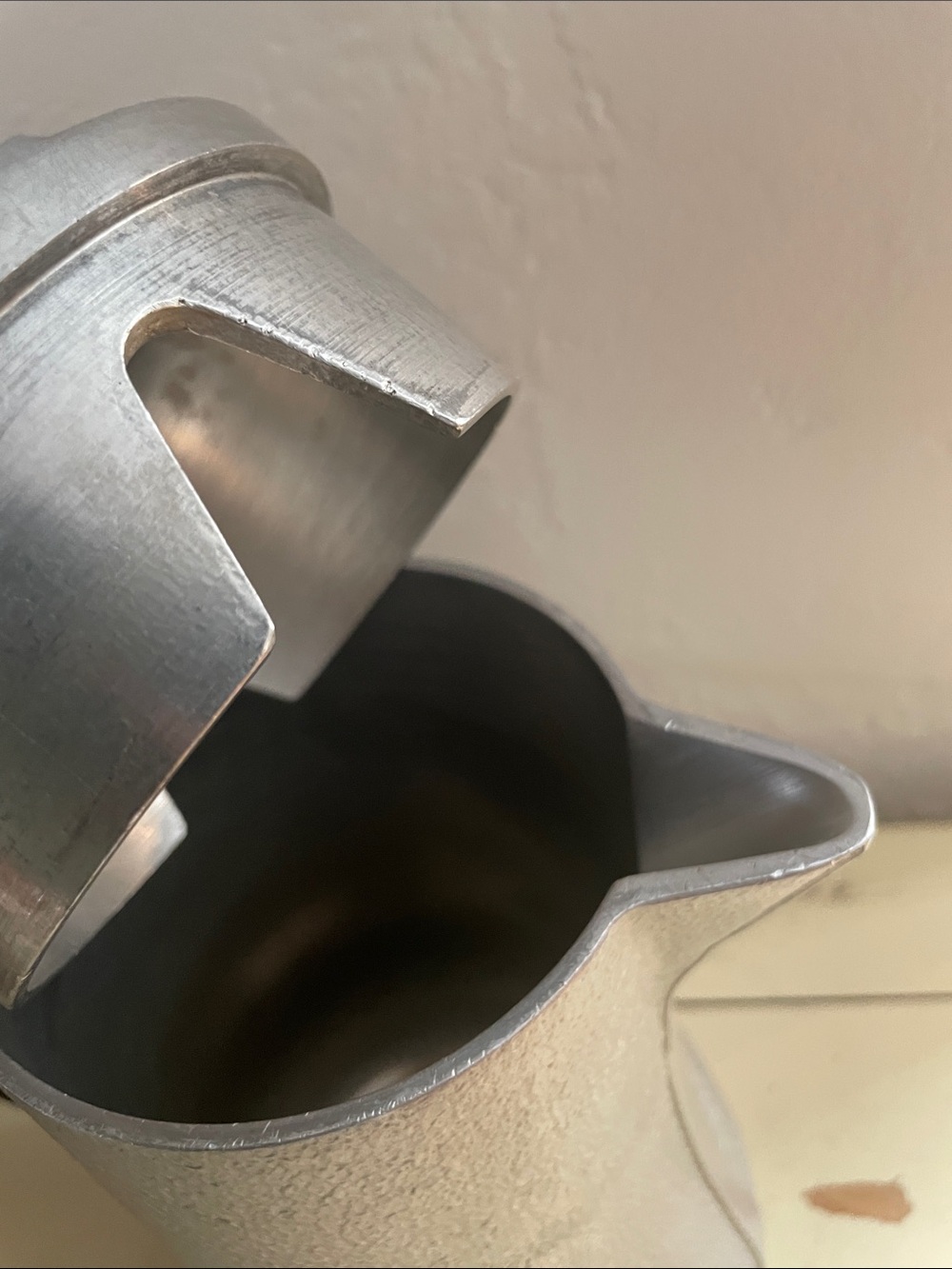 Guardian Service Coffee/Tea Pot - Picture 7 of 11